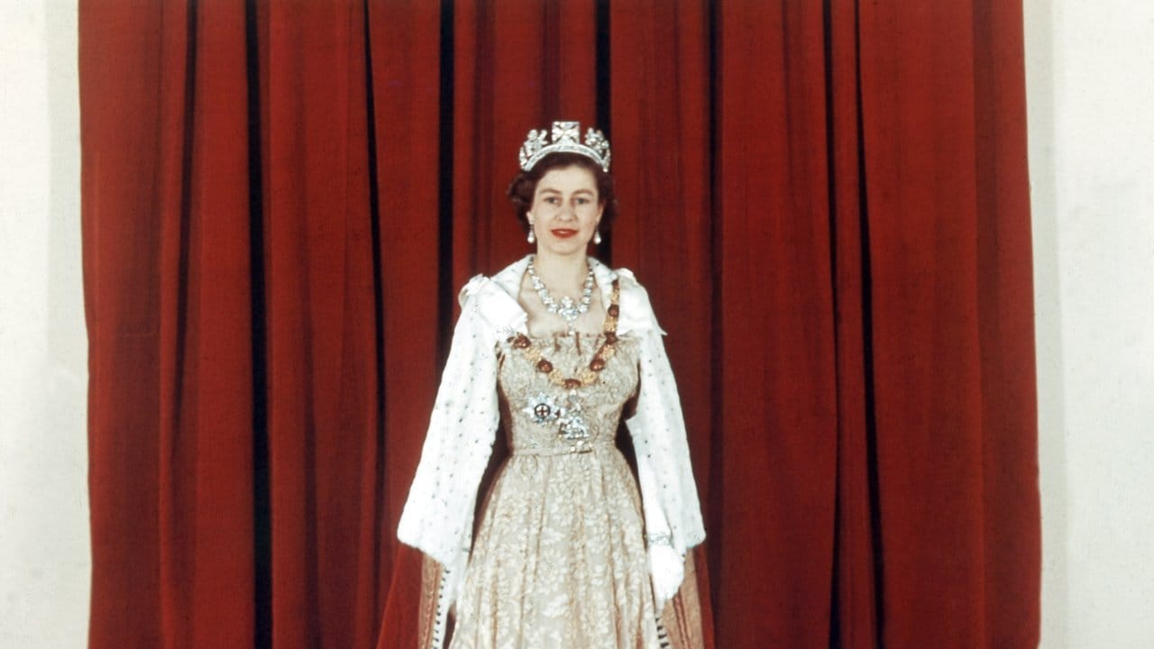 Queen Elizabeth II. Queen Elizabeth II.