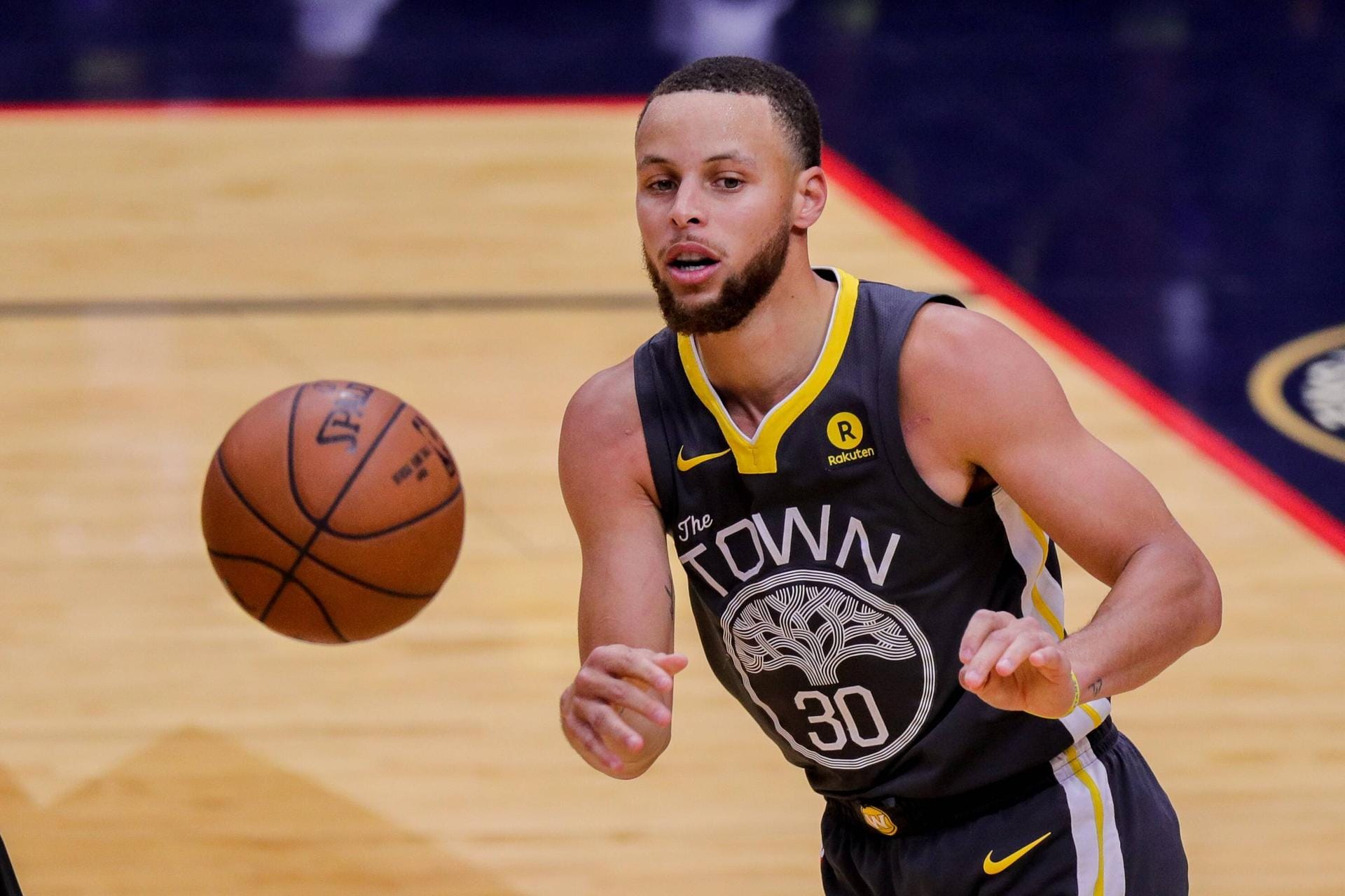8. Platz: Basketballspieler Stephen Curry von den Golden State Warriors hat in den letzten zwölf Monaten 76,9 Millionen Dollar verdient.