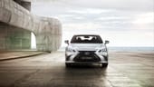 Ablösung für zwei Modelle: Ab Januar 2019 ersetzt der neue Lexus ES nicht nur seinen Vorgänger, sondern auch den das Modell GS.