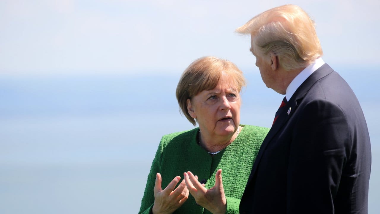 Bundeskanzlerin Angela Merkel und US-Präsident im Gespräch.