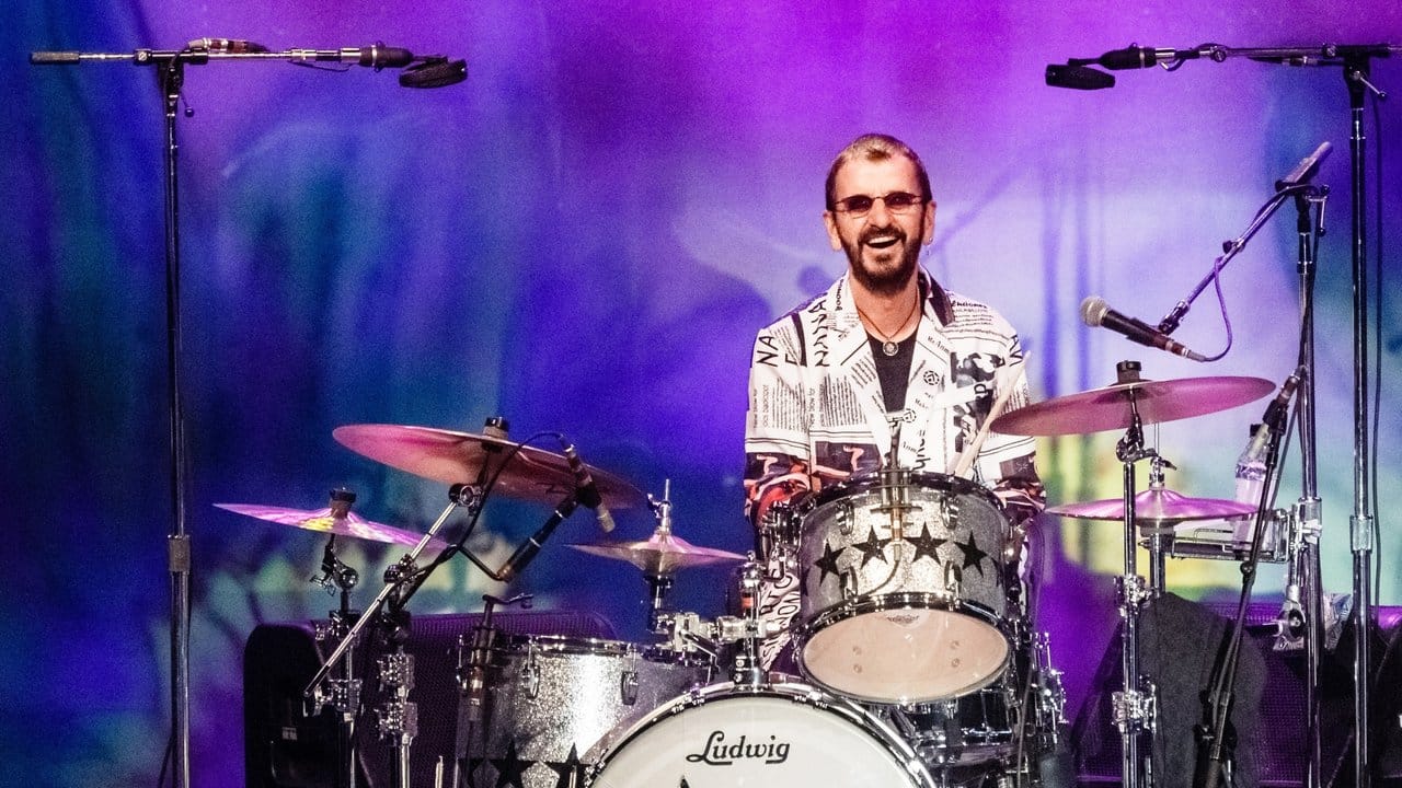 Der Rhythmus macht die Musik: Ringo Starr am Schlagzeug. Der Rhythmus macht die Musik: Ringo Starr am Schlagzeug.