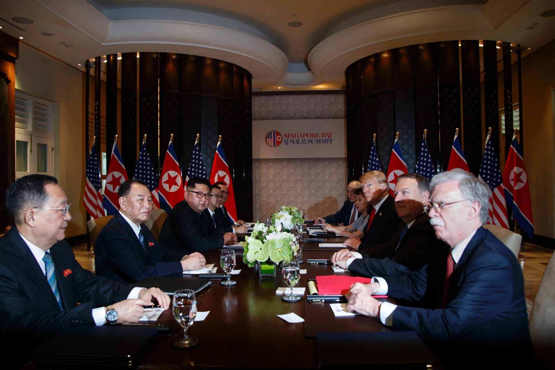 Es ist harte Verhandlungsarbeit in Singapur: Die Delegationen von USA und Nordkorea versuchten im Vorfeld, für den historischen Gipfel von Donald Trump und Kim Jong Un den Weg zum Erfolg zu ebnen.