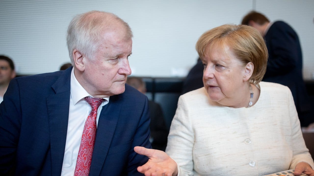 Kanzlerin Angela Merkel und Innenminister Horst Seehofer in Berlin.