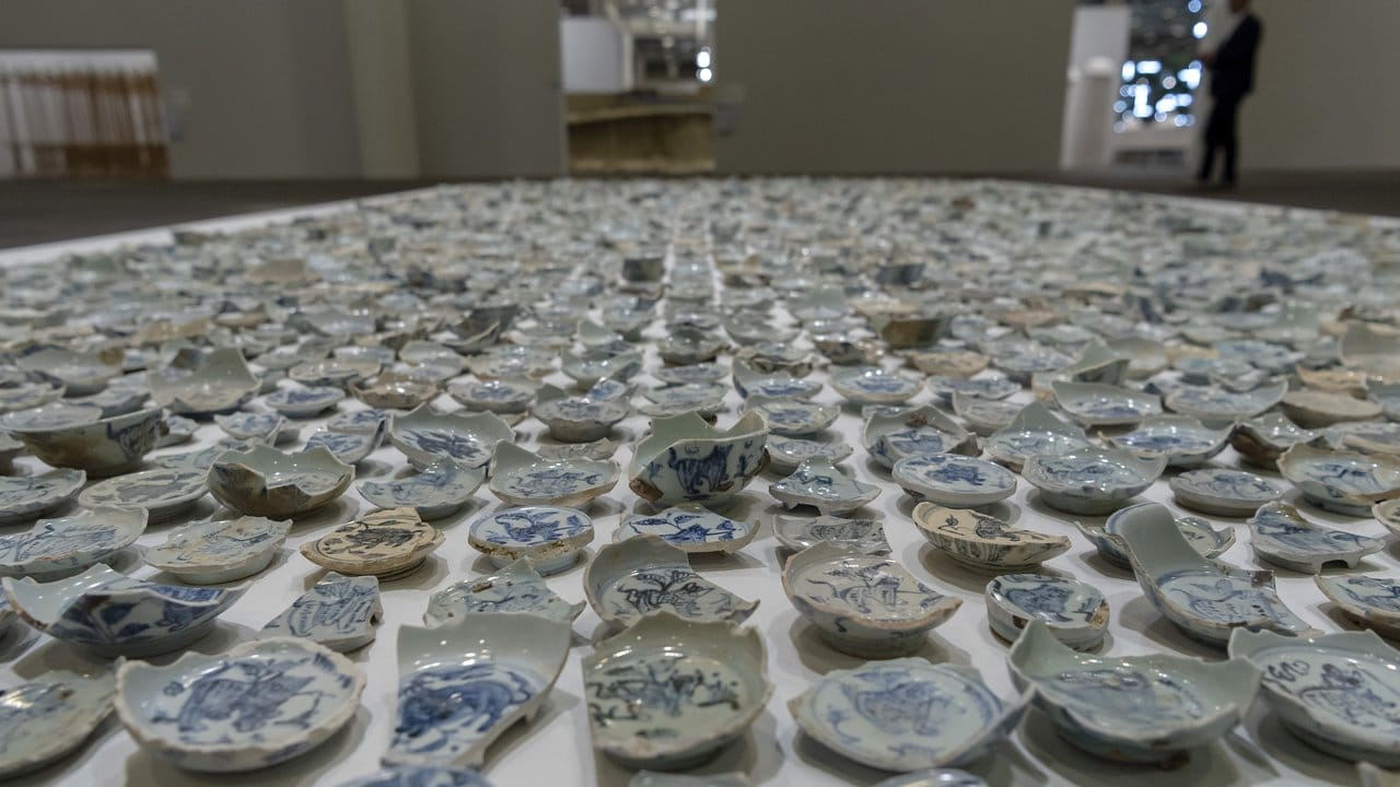 Ein Reflex der chinesischen Porzellan-Tradition: "Tiger, Tiger, Tiger" (2015) von Ai Weiwei.