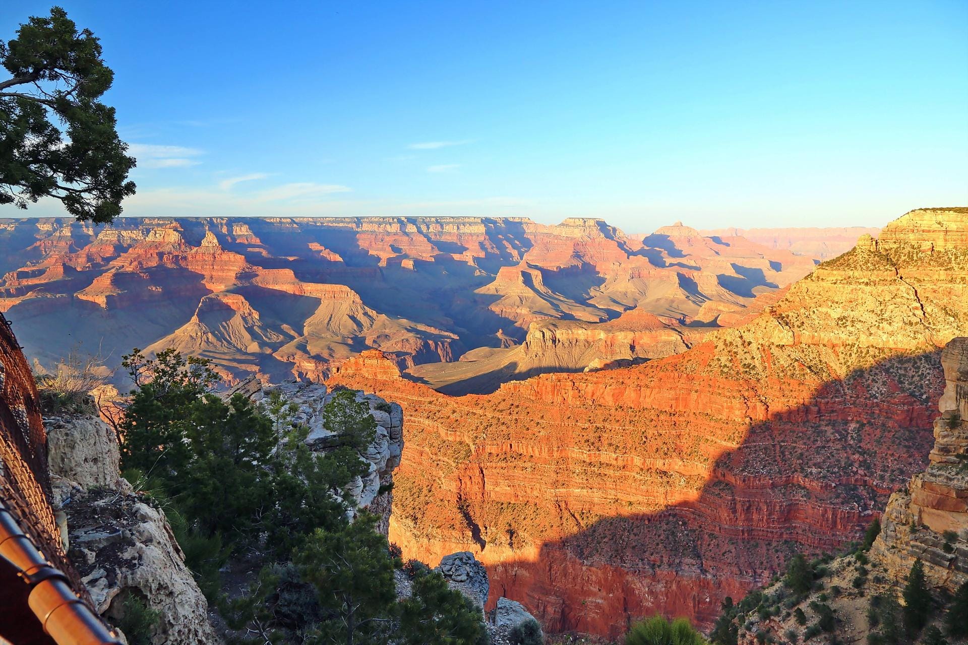 Grand Canyon: Diesen Nationalpark in Arizona kennt wohl jeder. Die gewaltigen Schluchten hat der Colorado River im Lauf der Zeit in den Stein geprägt.