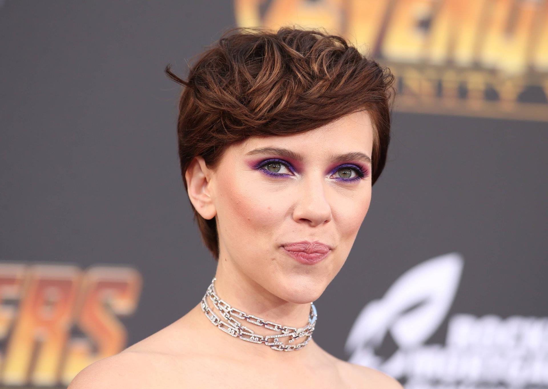 Auch Prominente wie Scarlett Johansson mögen den frechen Charme des Pixie Cuts.