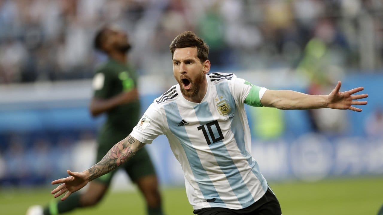 Lionel Messi jubelt über sein Tor zum 1:0 für Argentinien. Lionel Messi jubelt über sein Tor zum 1:0 für Argentinien.