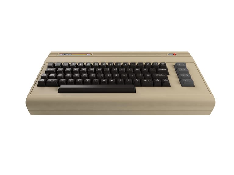 Die Neuauflage des C64 ist kleiner als das Original, die Tastatur nur Dekoration ohne Funktion.