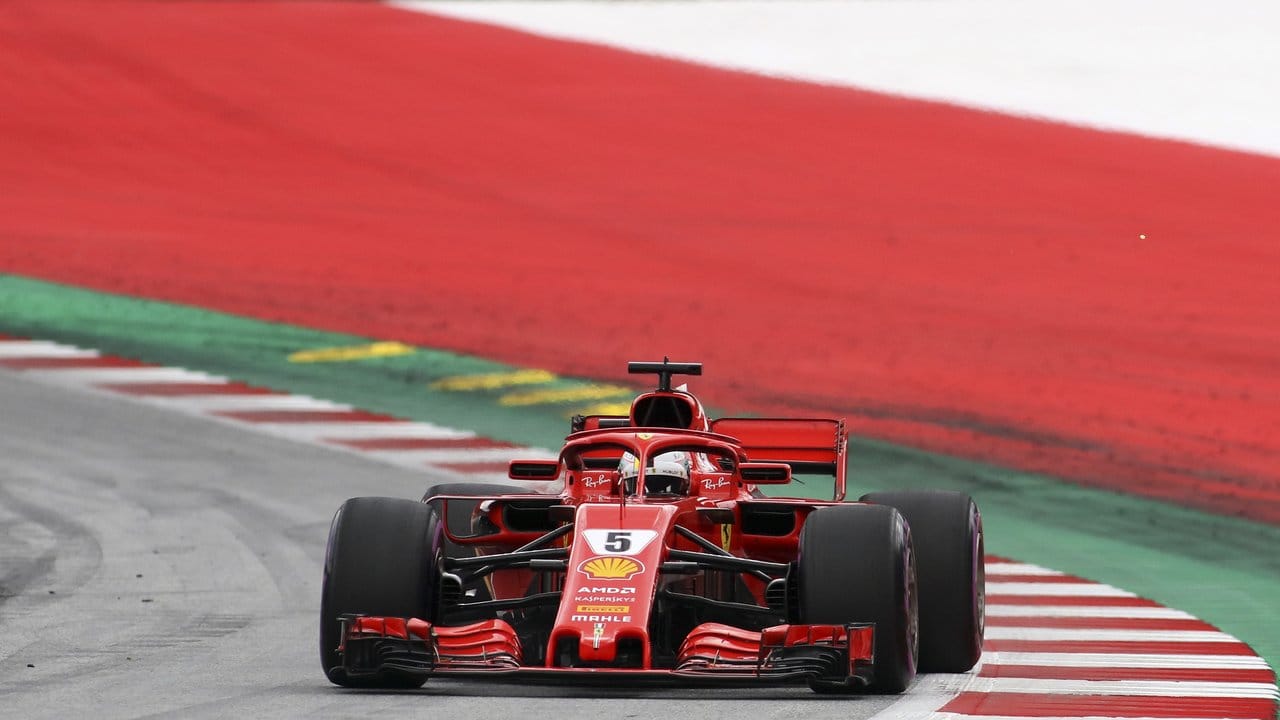 Sebastian Vettel wurde wegen einer Behinderung im Qualifying für den Start nach hinten versetzt.