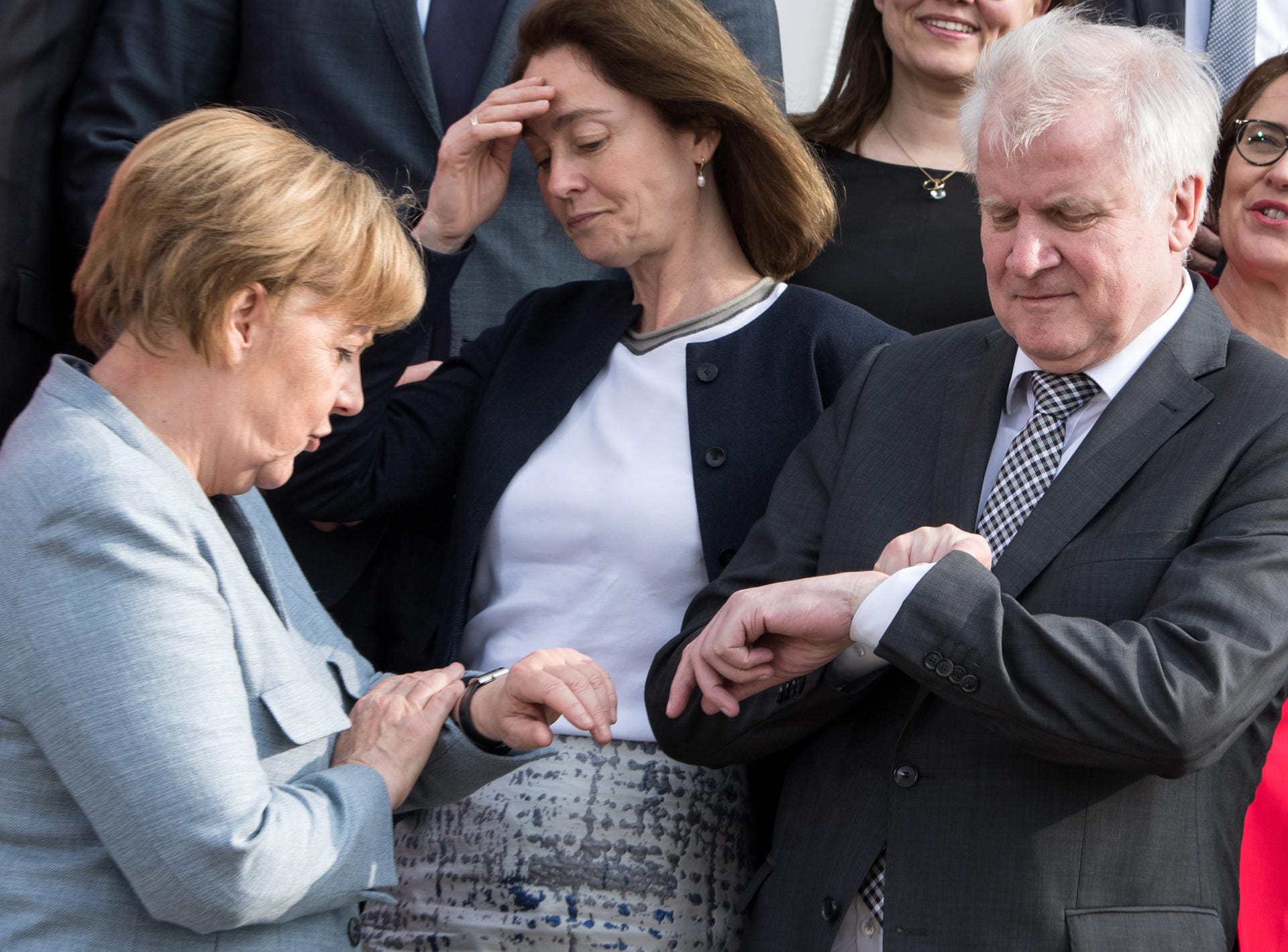 Zu spät für eine Einigung? Die Bundeskanzlerin und der Innenminister bei der Klausurtagung des Bundeskabinetts 2018 auf dem Schloss Meseberg.