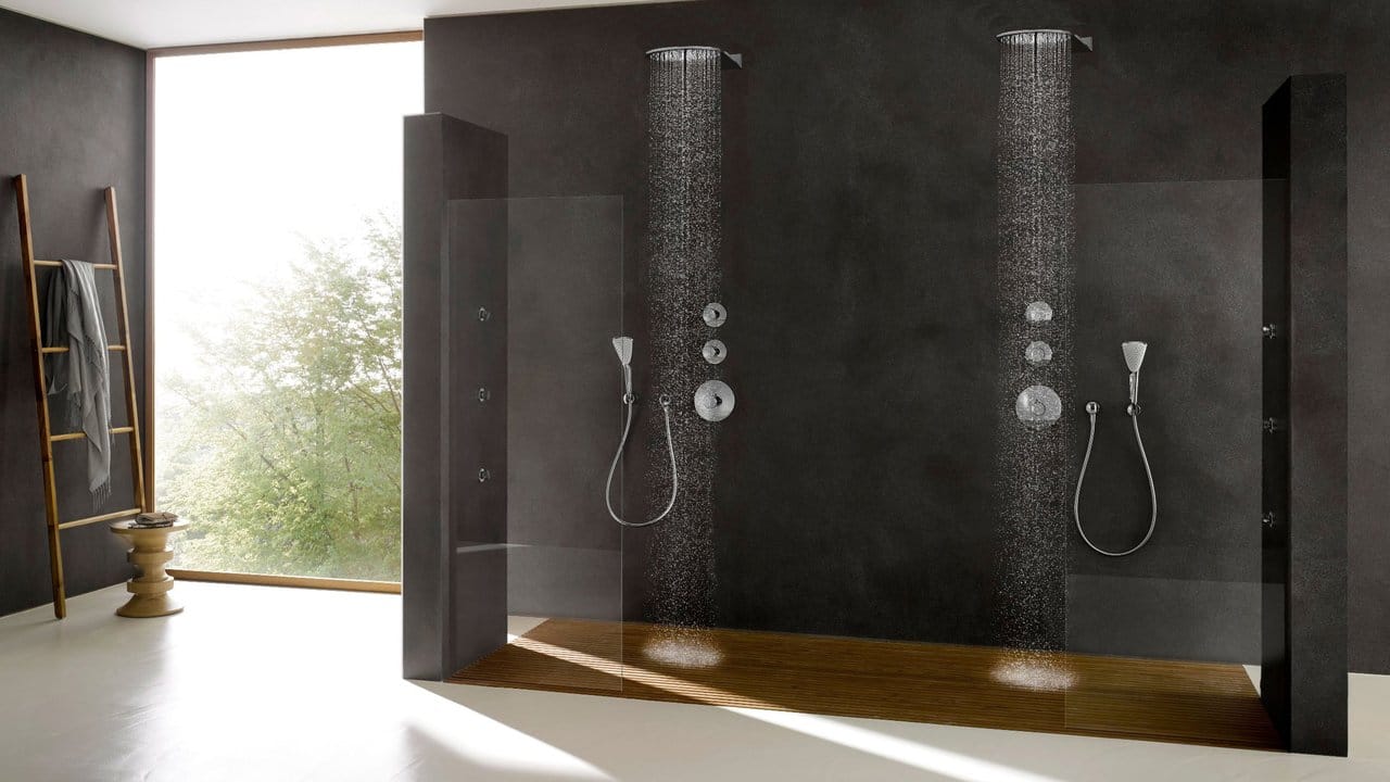 Im Neubau oder nach Renovierungen werden inzwischen oft bodengleiche Duschen eingebaut.
