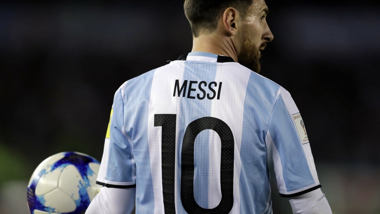 Ist mit seinem Team aus Argentinien bereits ausgeschieden: Weltstar Lionel Messi.