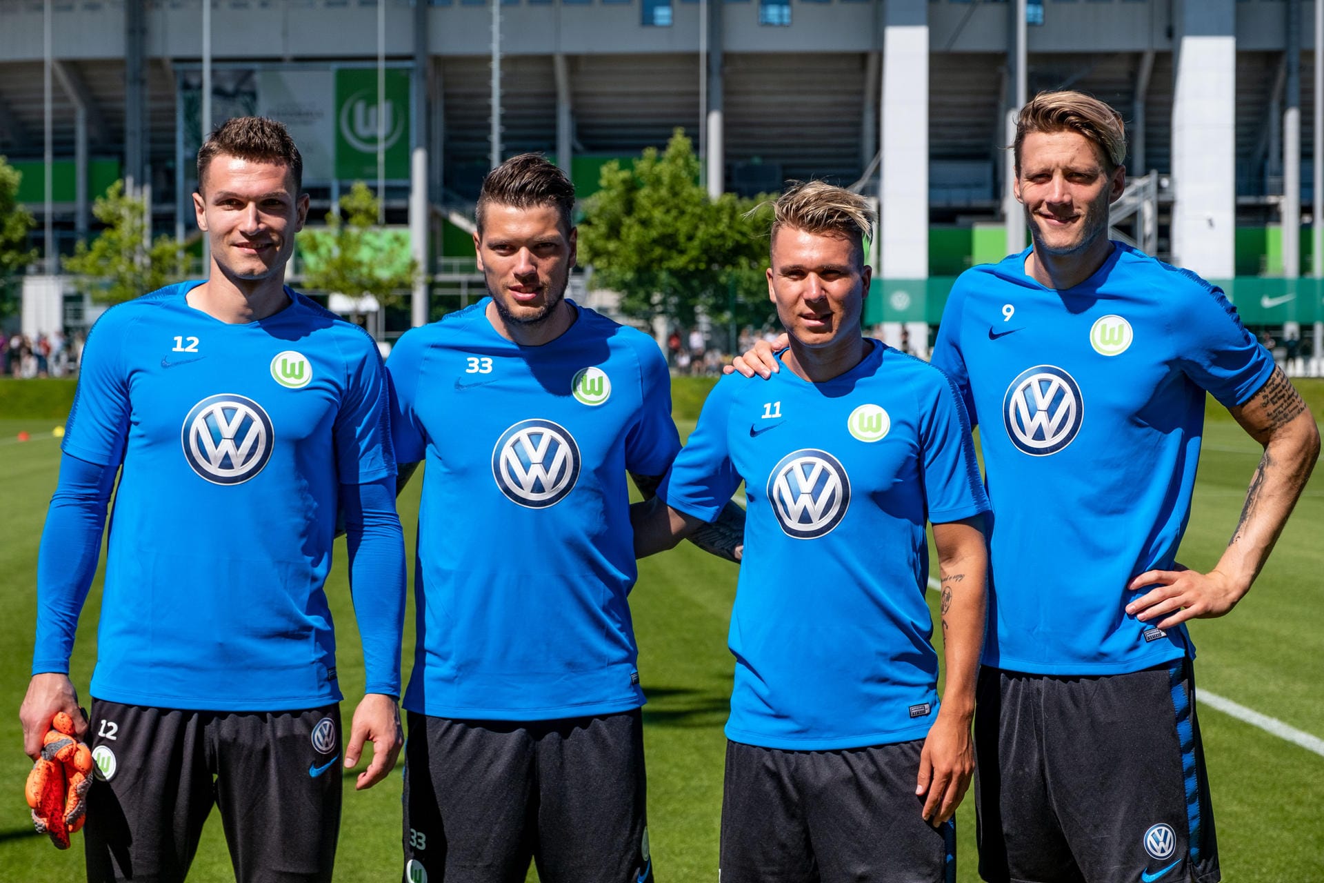 Neu beim VfL Wolfsburg: Torwart Pavao Pervan (l.), Daniel Ginczek, Felix Klaus und Wout Weghorst.