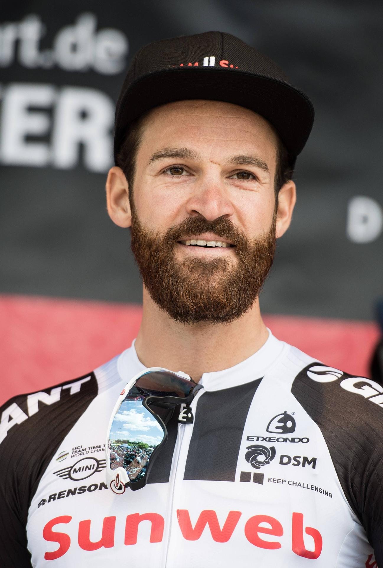 Simon Geschke (32 Jahre, Sunweb): 2015 ging er als Etappensieger auf dem Alpen-Abschnitt nach Pra Loup hervor. Sein bislang größter Erfolg. Der Vollbart wurde Geschkes Markenzeichen.
