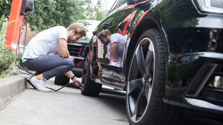 Pannenschwerpunkt im Sommer sind die Reifen, oftmals aufgrund von falsch eingestelltem Reifendruck.