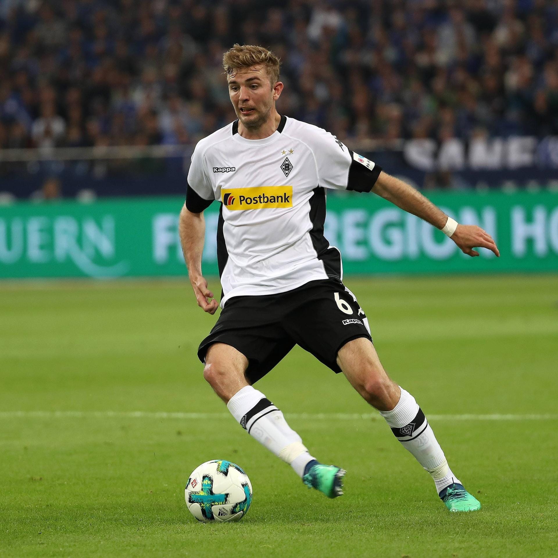 Christoph Kramer: Bei der WM 2018 kam der Mittelfeldspieler nicht zum Einsatz, sondern hat für das ZDF als Weltmeister-Experte gesprochen. Seit 2016 spielt der 28-Jährige bei Borussia Mönchengladbach.