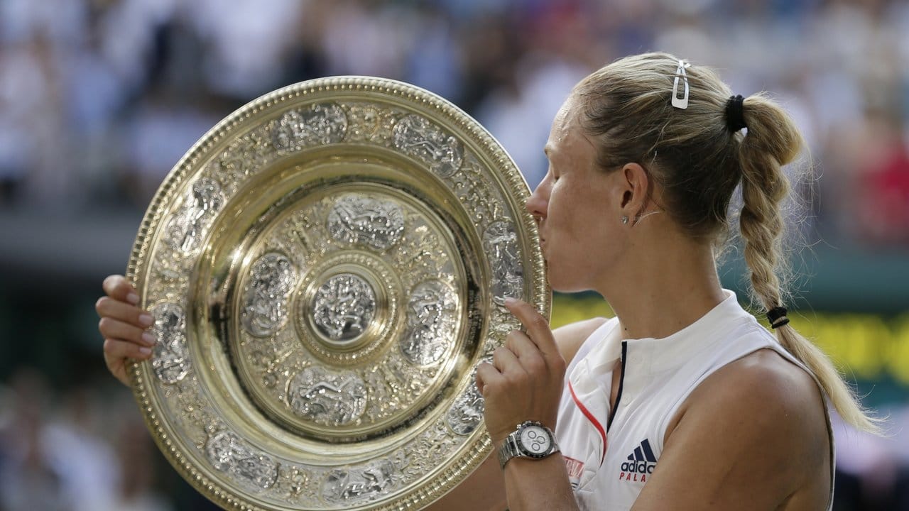 Angelique Kerber hat als erste deutsche Tennisspielerin seit Steffi Graf 1996 Wimbledon gewonnen.