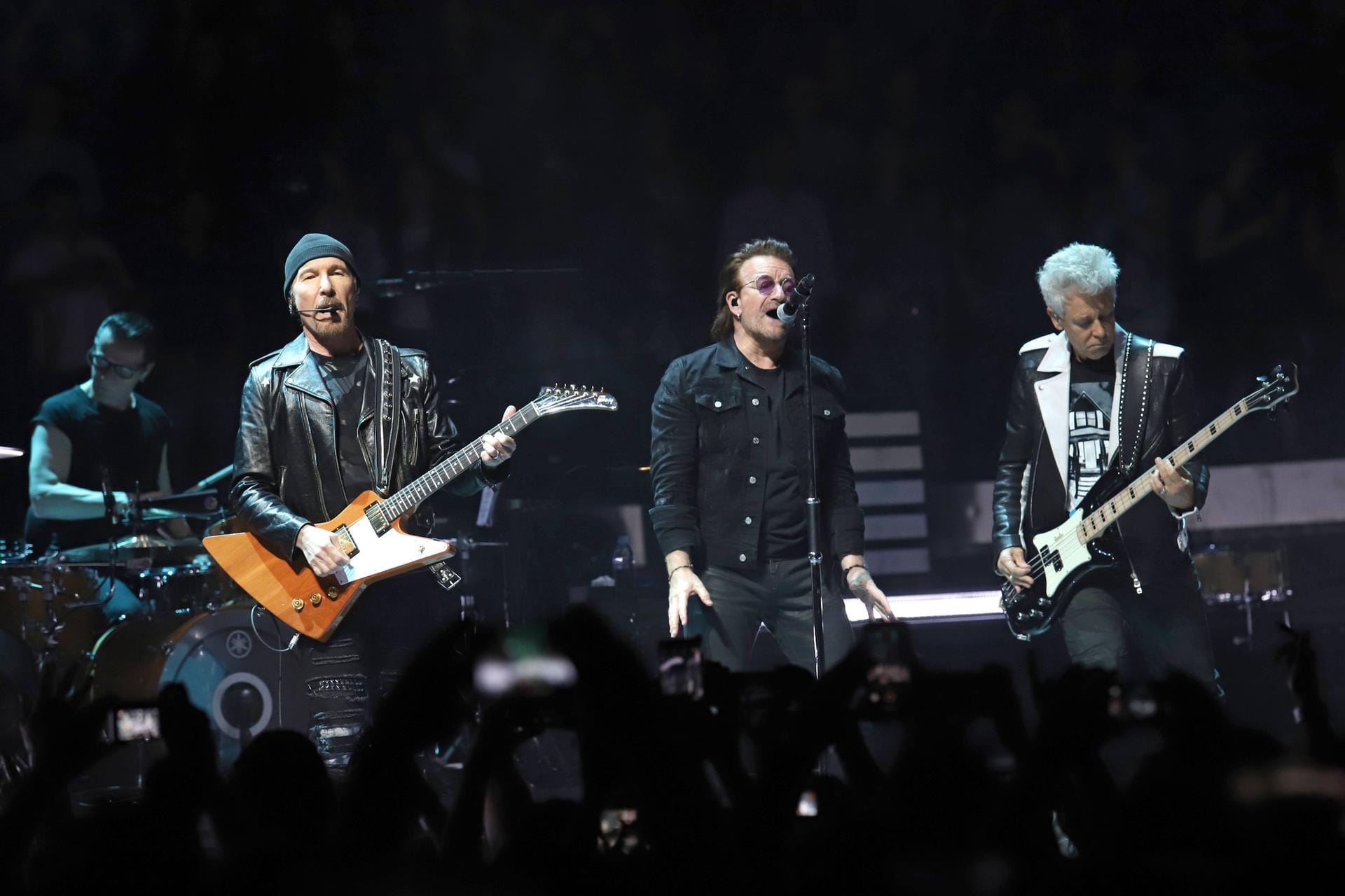 6. Platz: Die irische Rockband U2 sind mit 118 Millionen Dollar (rund 101 Millionen Euro) die erfolgreichsten Musiker in der Top 10.
