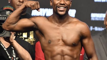 1. Platz: Floyd Mayweather ist der bestbezahlte Promi der Welt. Der Boxer aus den USA schafft es mit 285 Millionen Dollar (umgerechnet 243 Millionen Euro) pro Jahr Einnahmen auf das Siegertreppchen.