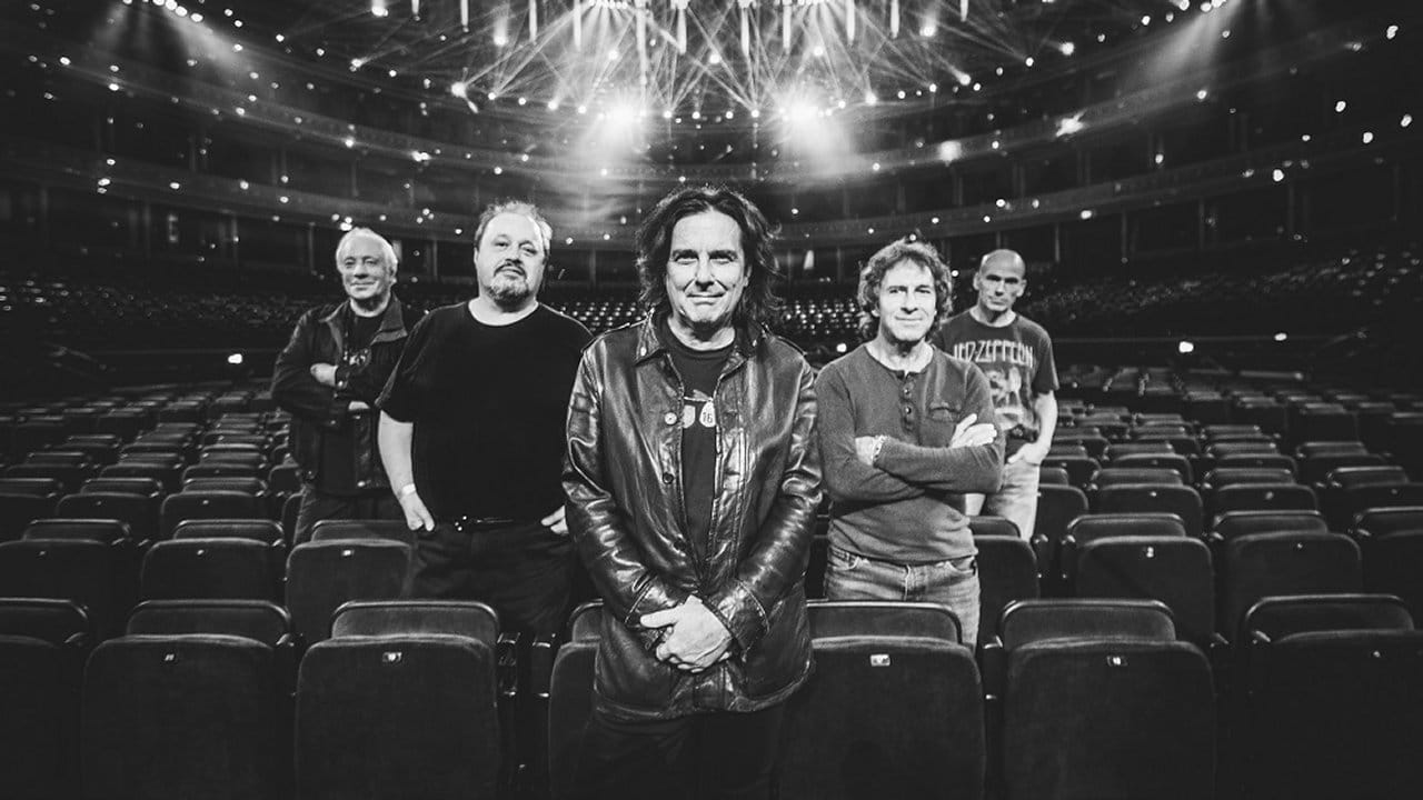 Die Prog-Rocker von Marillion brannten in der Royal Albert Hall ein Feuerwerk ab. Die Prog-Rocker von Marillion brannten in der Royal Albert Hall ein Feuerwerk ab.