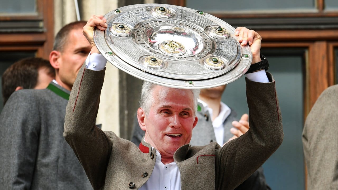 Zum zweiten Mal nach 2013 Trainer des Jahres: Jupp Heynckes. Zum zweiten Mal nach 2013 Trainer des Jahres: Jupp Heynckes.