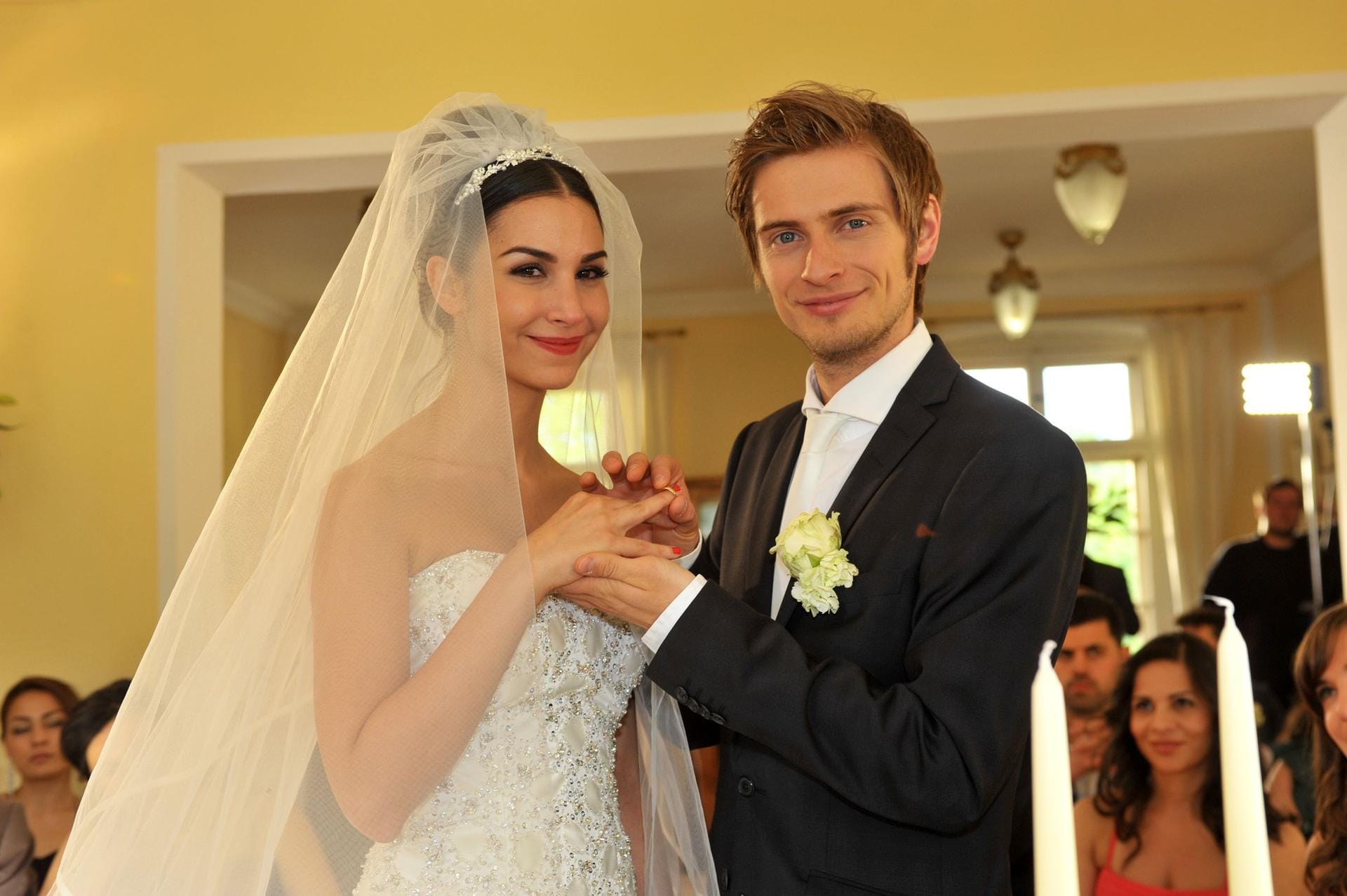 2012: Ayla und Philip mussten bei ihrer emotionalen Hochzeit weinen.