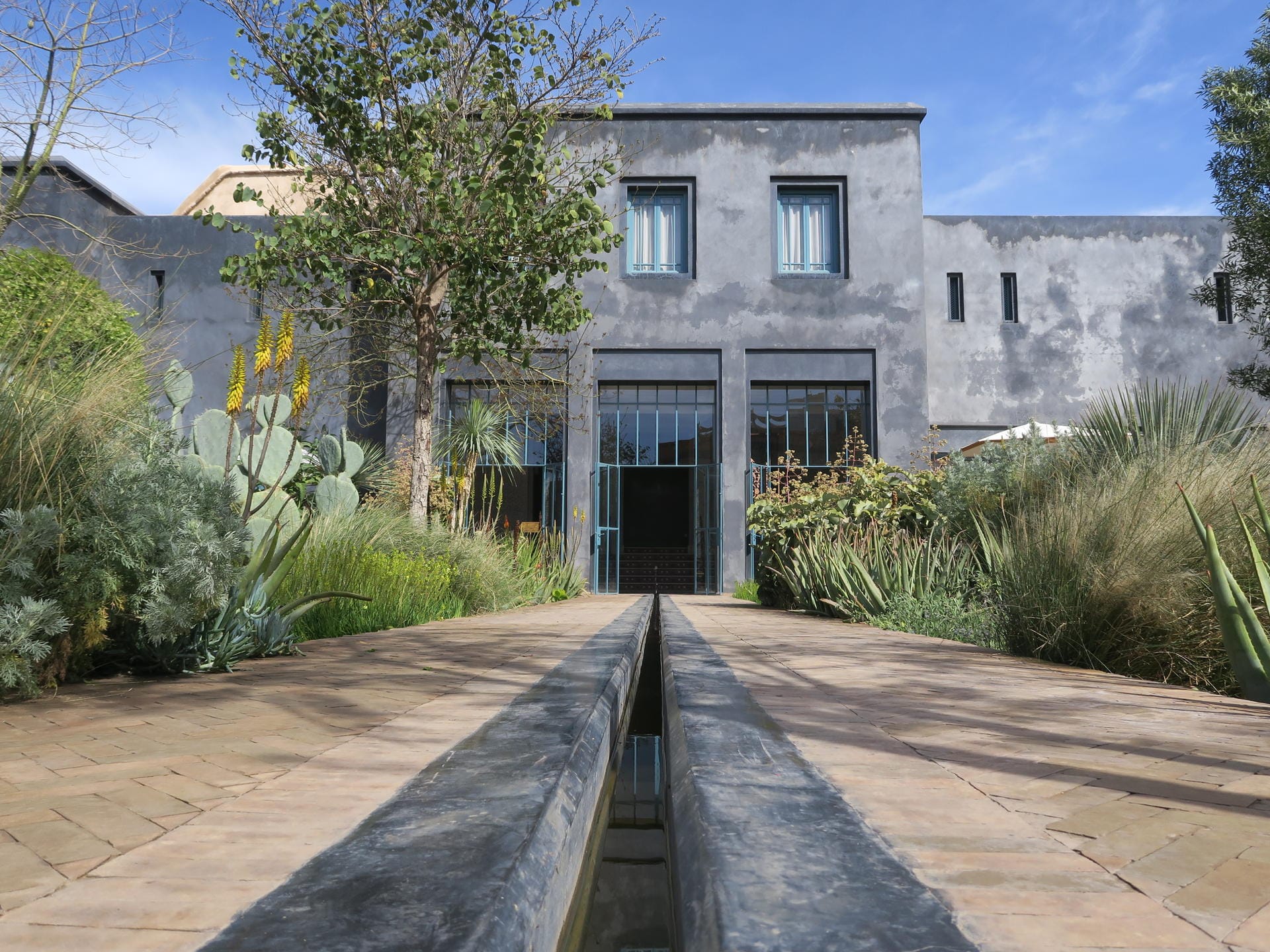 Der Jardin Secret gehört zu einem alten Riad, einem traditionellen marokkanischen Haus mit Hofgarten.