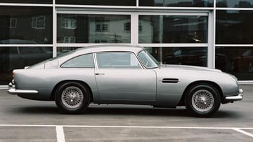 Aston Martin DB5: Mehr als 50 Jahre nach dem Ende seiner Bauzeit wird eine Kleinserie des Sportwagens entstehen.