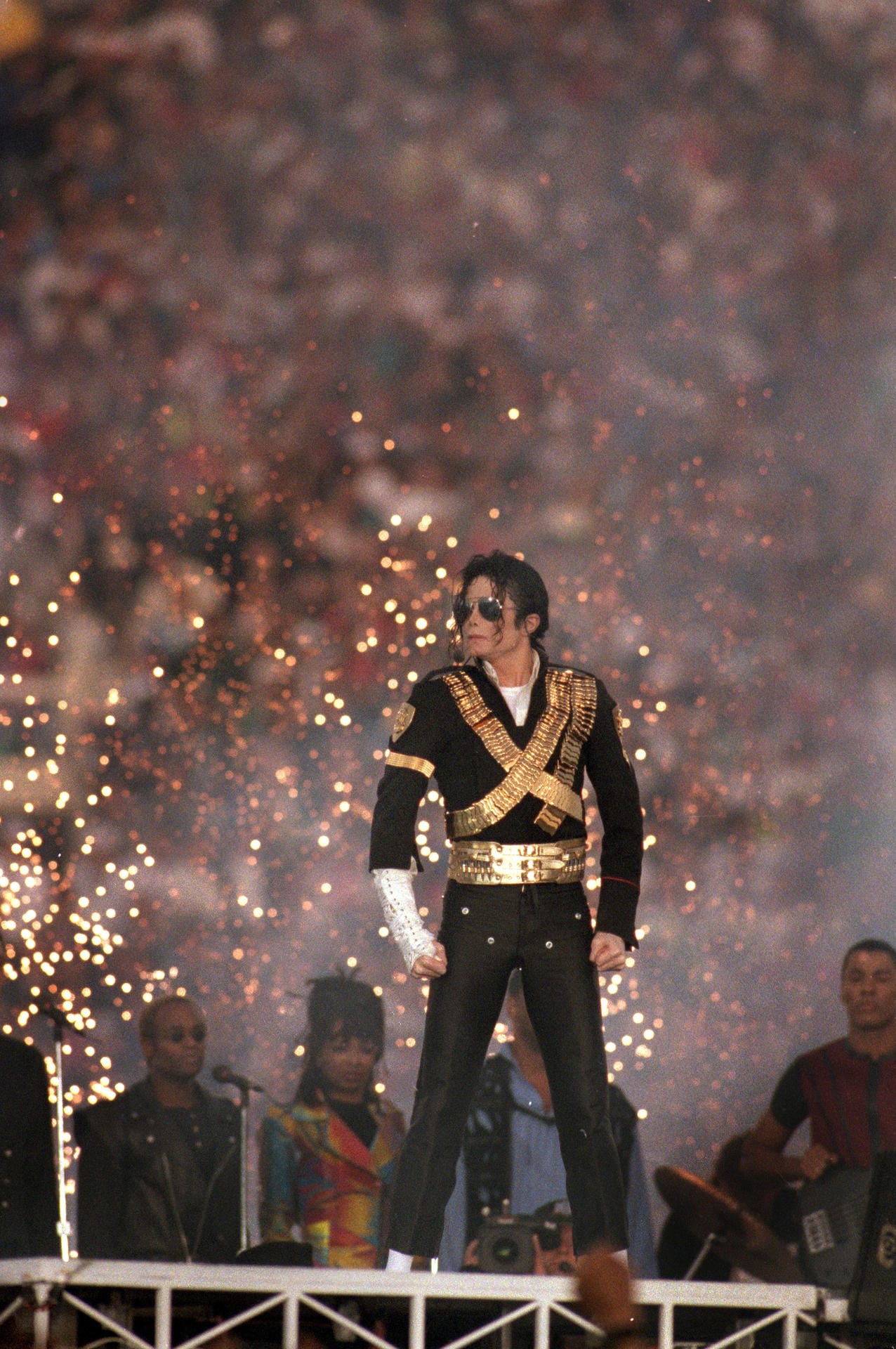 Januar 1993: Hier hat Michael Jackson seinen zweiten Auftritt beim Superbowl. Seit 1991 stehen dort in der Halbzeitpause die größten Stars aus dem Musikbusiness auf der Bühne.