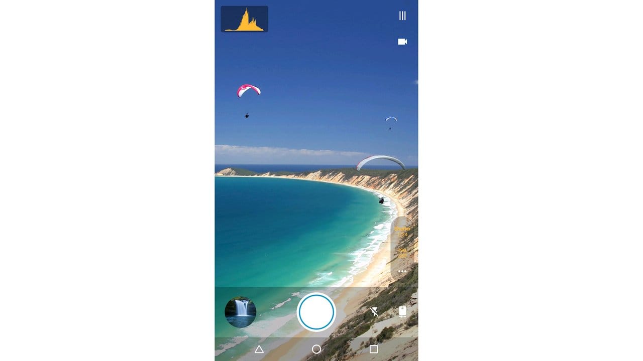 Die Oberfläche von "Footej Camera" ist bewusst sehr simpel gehalten.