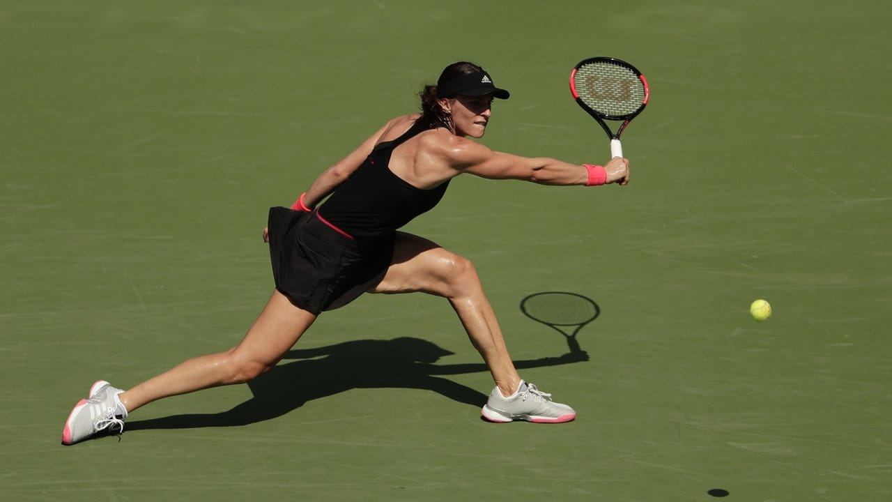 Überraschung verpasst: Andrea Petkovic unterliegt French-Open-Siegerin Ostapenko knapp.