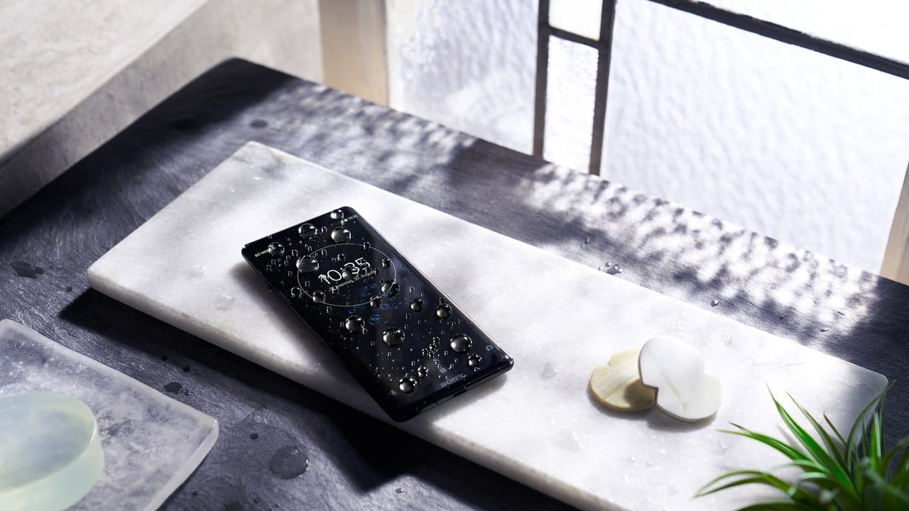 Gegen Wasser und Staub schützt Sony seine Oberklasse-Smartphones traditionell - so auch das neue XZ3.