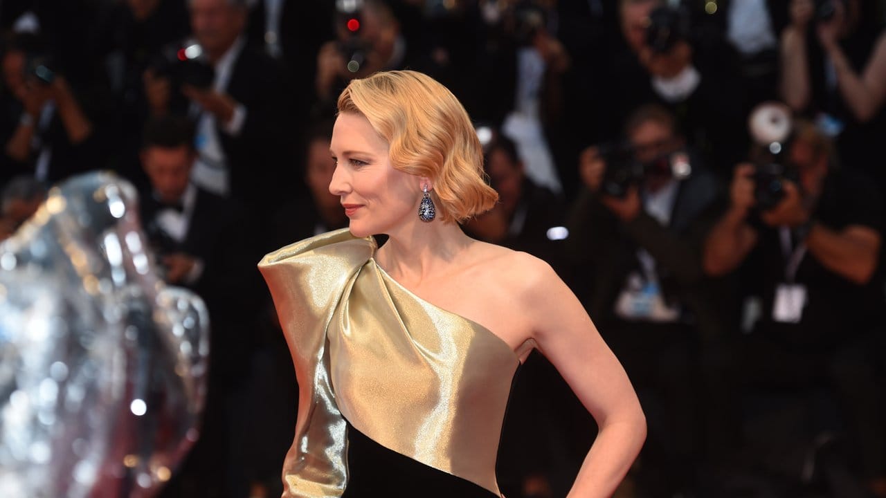 Schauspielerin Cate Blanchett bei der Premiere des Films "Suspiria" in Venedig. Schauspielerin Cate Blanchett bei der Premiere des Films "Suspiria" in Venedig.