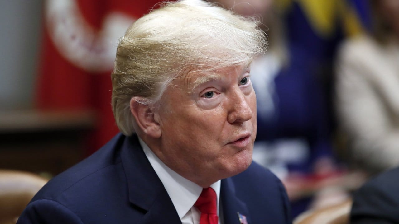 Ein anonymer Regierungsmitarbeiter schreibt einen explosiven Gastbeitrag in der "New York Times" über US-Präsident Donald Trump.