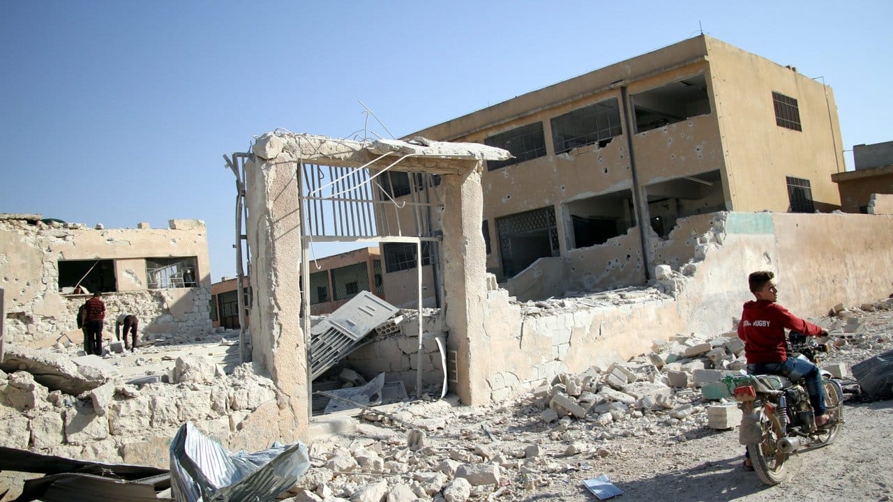 Trümmer einer Schule im von Rebellen kontrollierten Idlib. Trümmer einer Schule im von Rebellen kontrollierten Idlib.