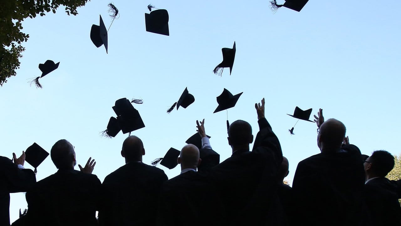 Die Promotion ist vor allem bei deutschen Arbeitgebern beliebt. Die Promotion ist vor allem bei deutschen Arbeitgebern beliebt.