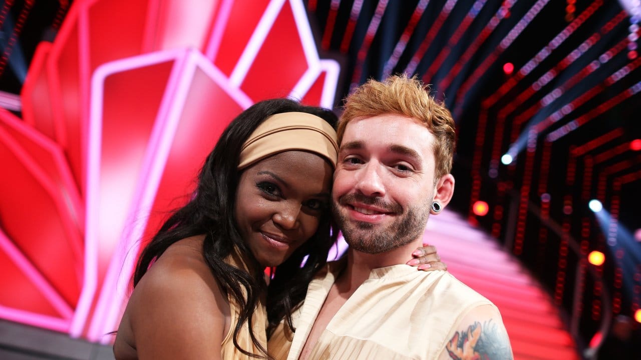 Daniel Küblböck und Profitänzerin Otlile Mabuse in der RTL-Tanzshow "Let's Dance". Daniel Küblböck und Profitänzerin Otlile Mabuse in der RTL-Tanzshow "Let's Dance".