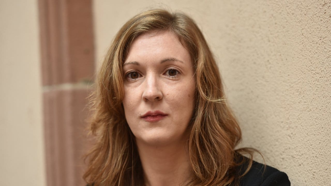 Inger-Maria Mahlke, Archipel (Rowohlt, August 2018). Inger-Maria Mahlke, Archipel (Rowohlt, August 2018).