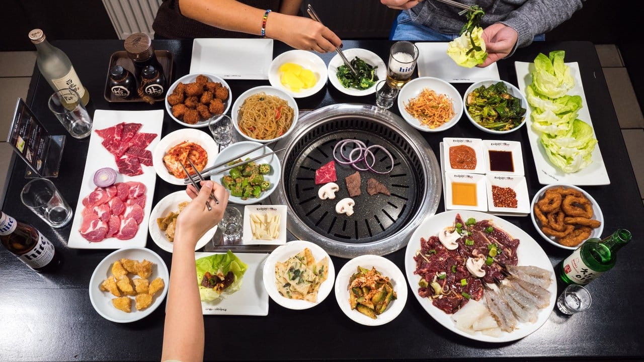In Korea werden die Köstlichkeiten meist über Holzkohle gegrillt.