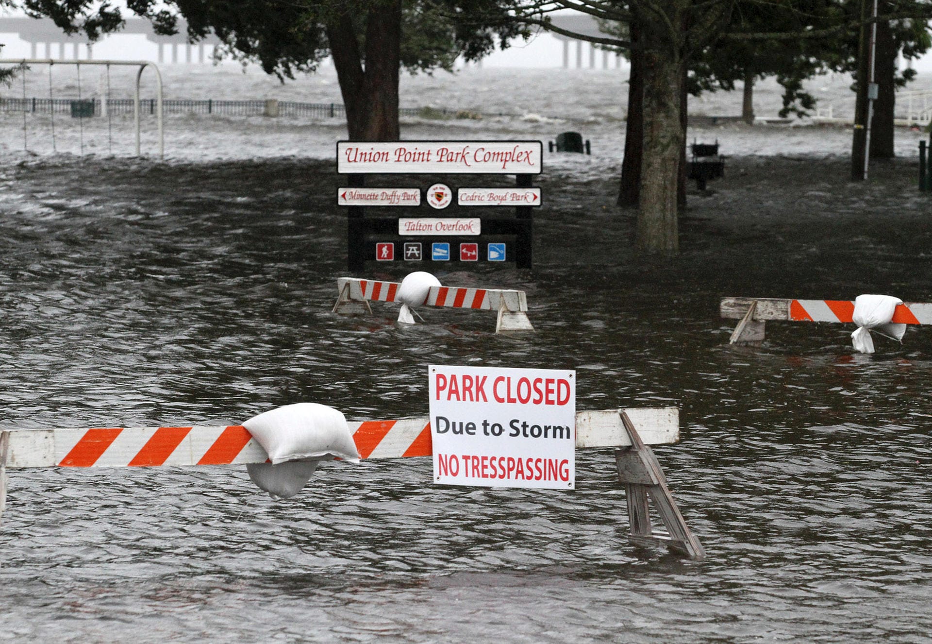 Der Union Point Park in New Bern: Hier steht alles unter Wasser, der Park ist vorübergehend geschlossen worden.