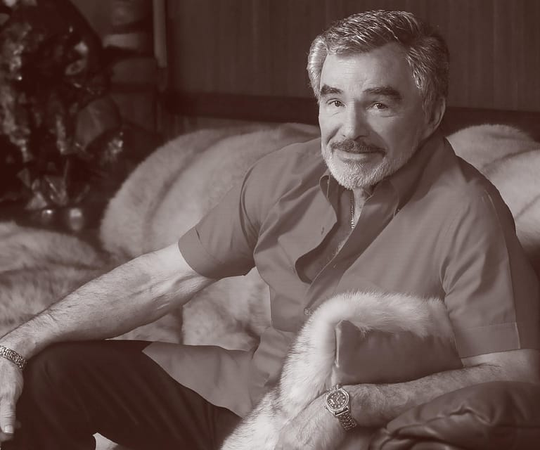 Burt Reynolds ist am 6. September im Alter von 82 Jahren an einem Herzinfarkt gestorben.