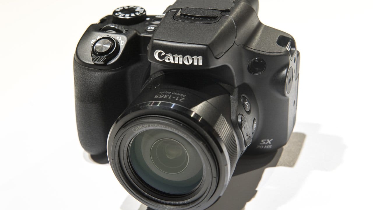Canons Powershot SX70 HS verfügt über einen 65-fachen optischen Zoom. Canons Powershot SX70 HS verfügt über einen 65-fachen optischen Zoom.