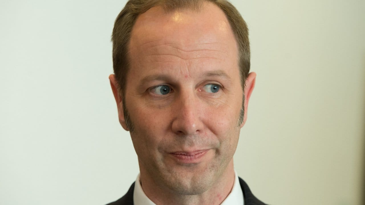 Der Ravensburger Oberbürgermeister Daniel Rapp (CDU) stellte den Angreifer nach der Messerattacke selbst. Der Ravensburger Oberbürgermeister Daniel Rapp (CDU) stellte den Angreifer nach der Messerattacke selbst.