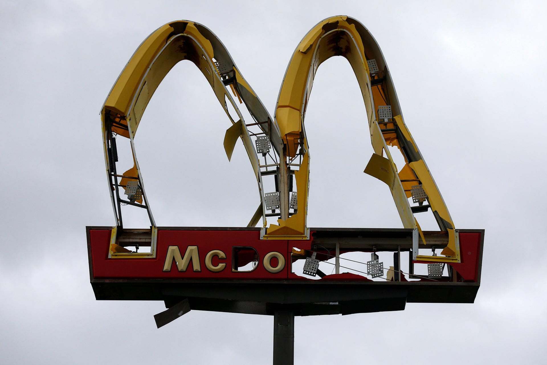 "Michael" zerstörte McDonald's-Reklame...