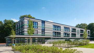 Das neue Nachwuchsleistungszentrum von Hannover 96 an der Eilenriede im Osten der Stadt wurde 2017 eröffnet.