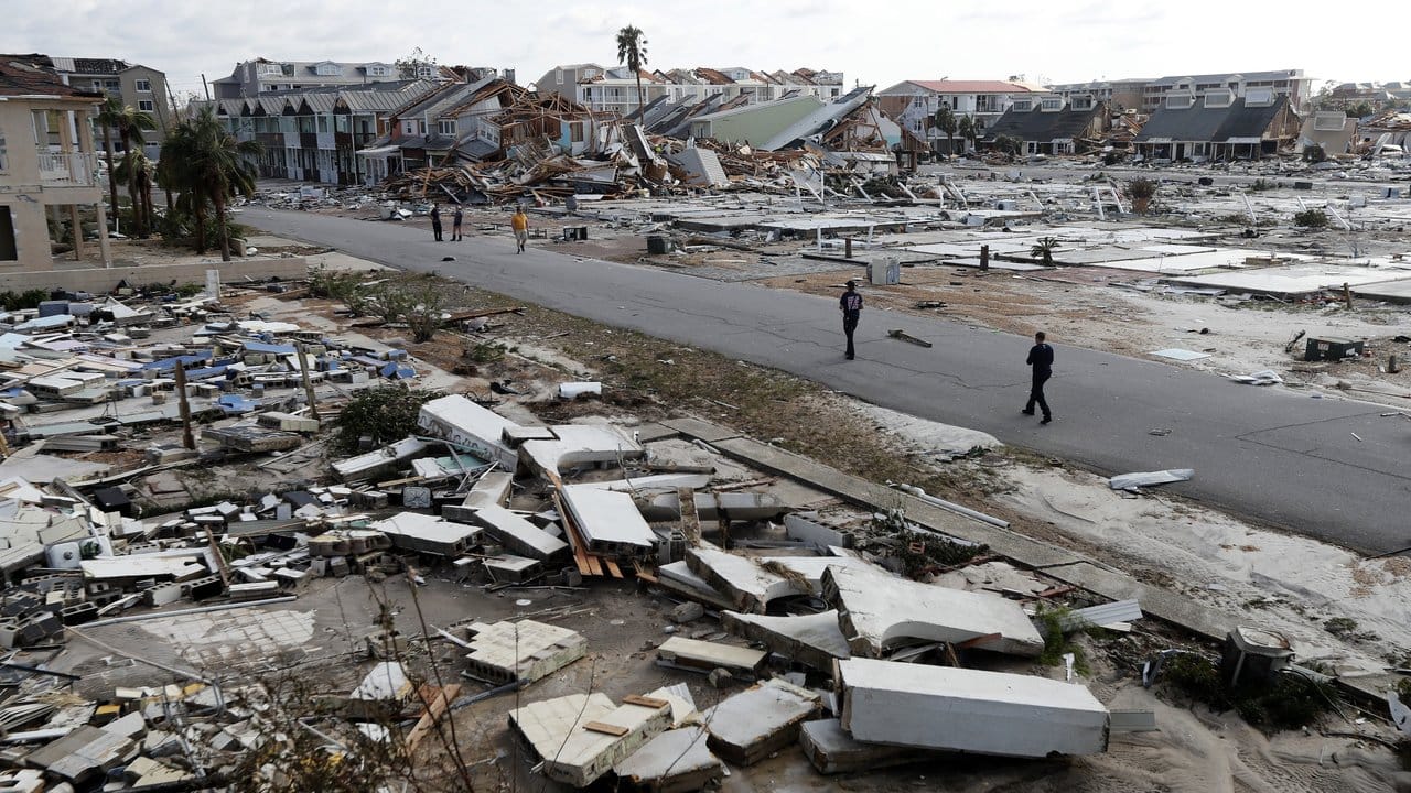 Hier standen mal Häuser: Hurrikan "Michael" hat unter anderem in Mexiko Beach, Florida, schwerste Schäden angerichtet.