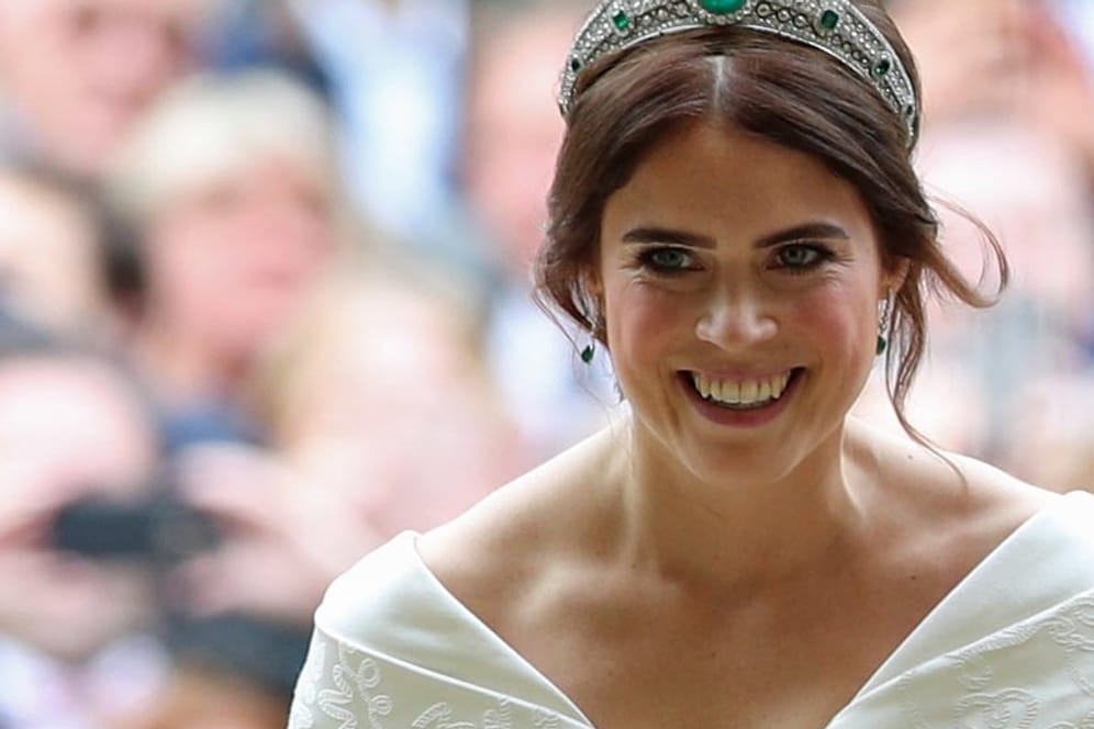 Die Braut Prinzessin Eugenie vor der St.