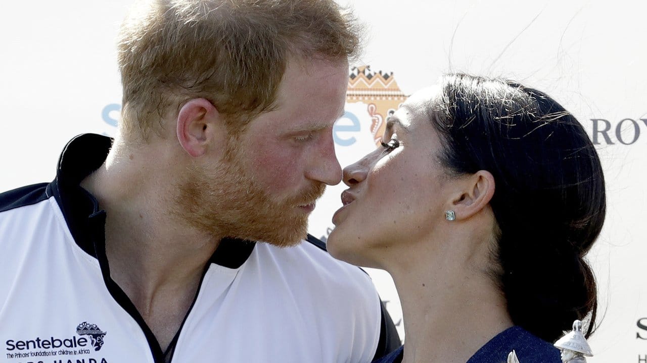 Prinz Harry und Herzogin Meghan beim Sentebale ISPS Handa Polo Cup in Windsor. Prinz Harry und Herzogin Meghan beim Sentebale ISPS Handa Polo Cup in Windsor.