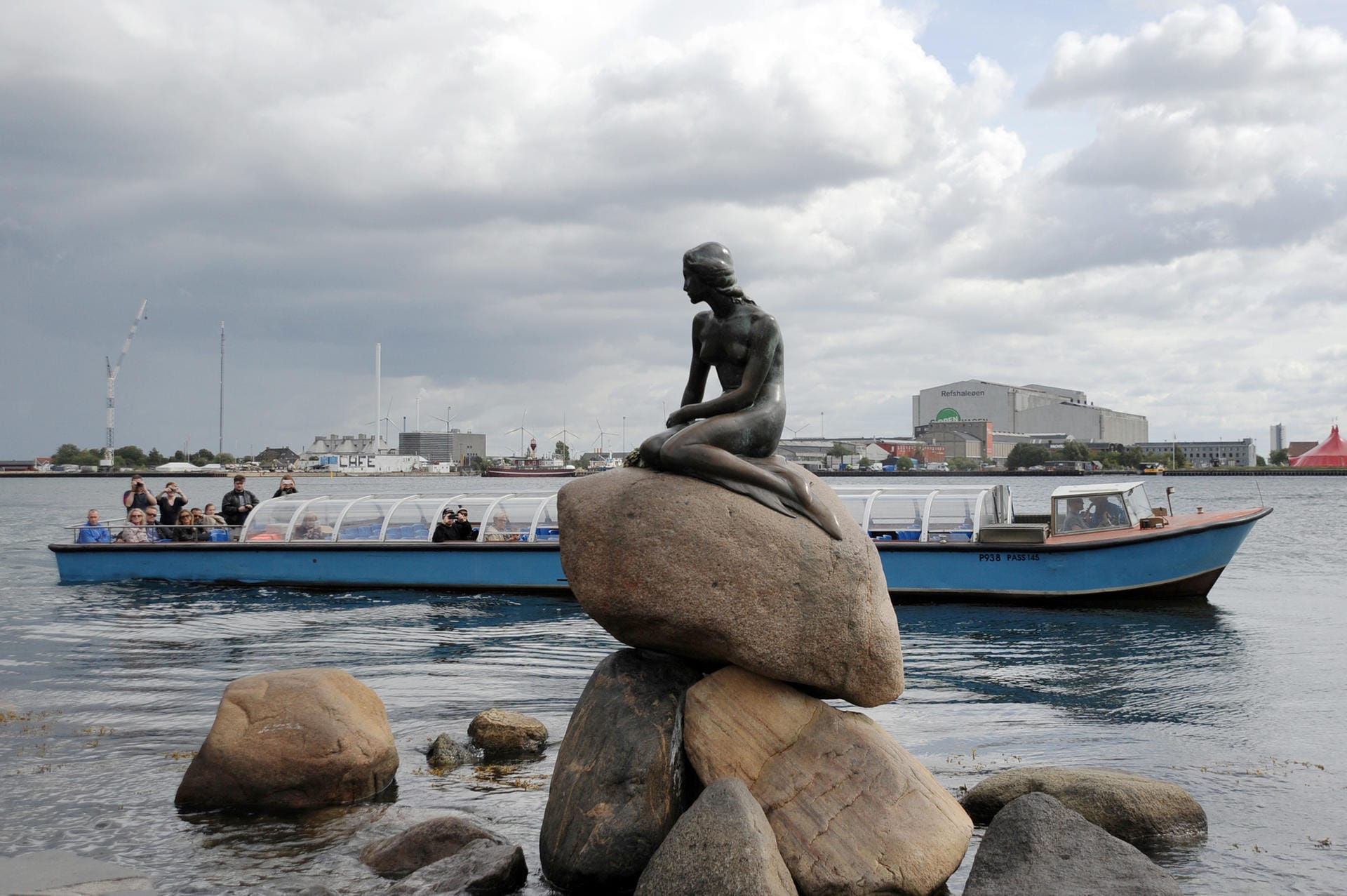 Die Kleine Meerjungfrau ist ein Wahrzeichen Kopenhagens – aber längst nicht der einzige Grund für einen Besuch der dänischen Hauptstadt. Im Ranking der besten Städtereiseziele 2019 des "Lonely Planet" liegt die Metropole auf Platz eins.