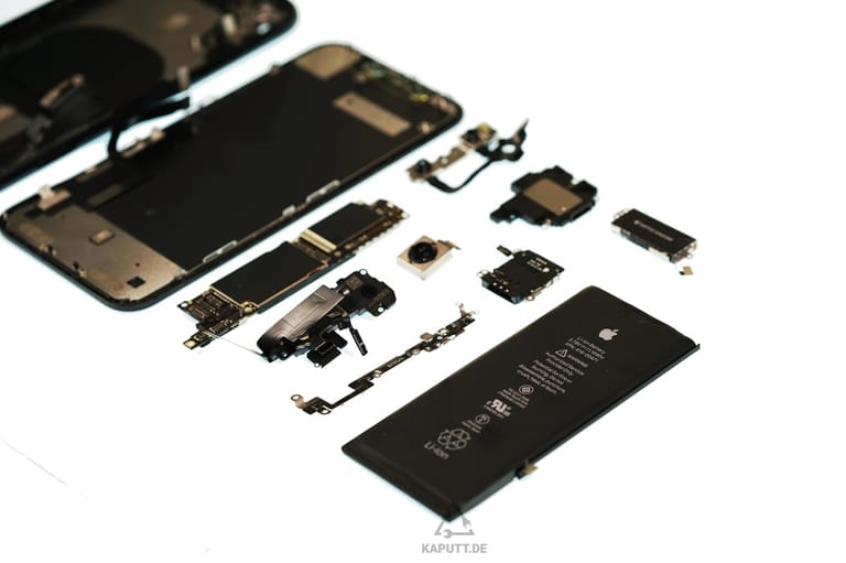 So sieht das iPhone XR in Einzelteilen aus.
